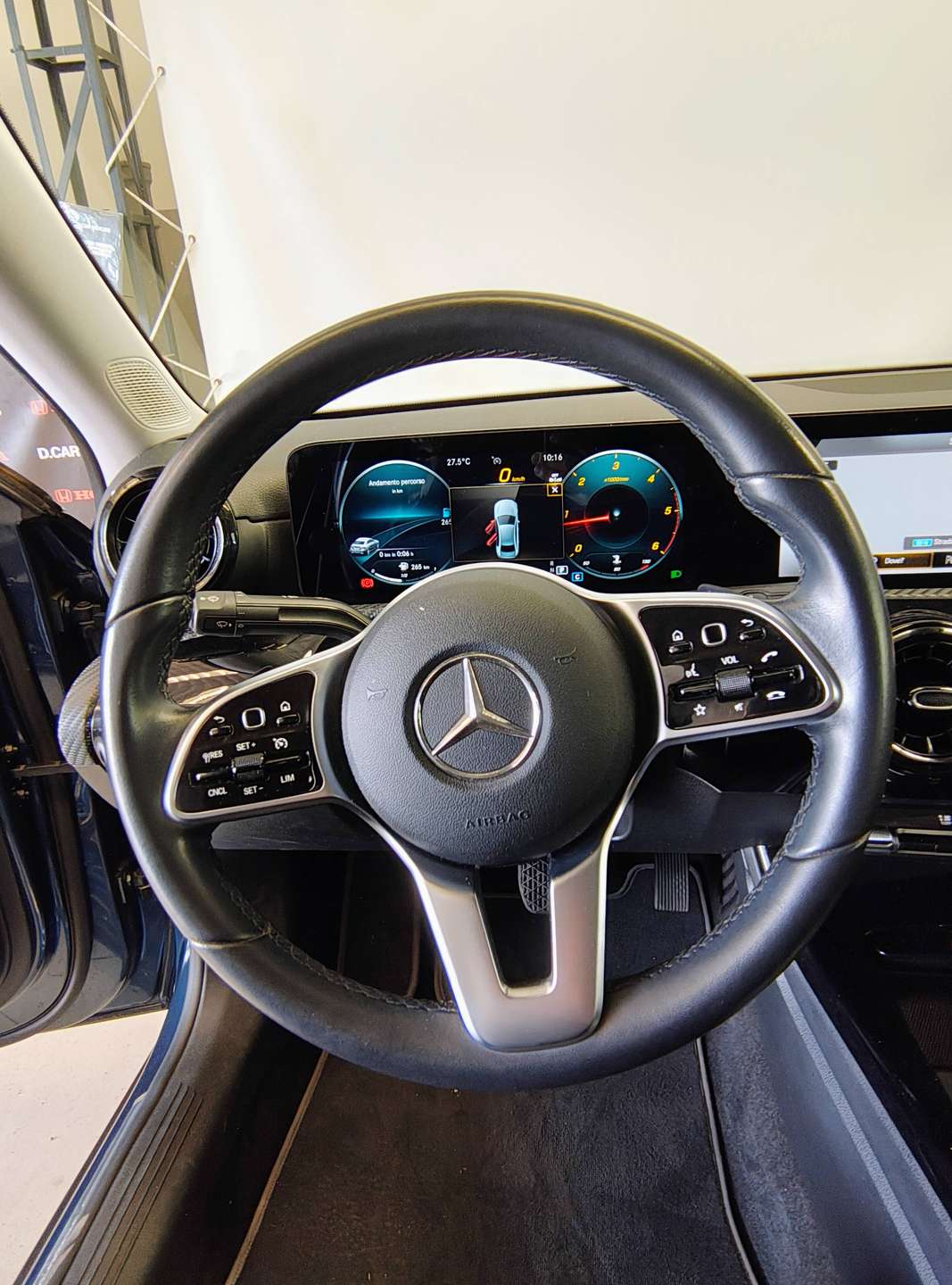 Mercedes-Benz A 180  Classe A – V177 2018 d Business auto
