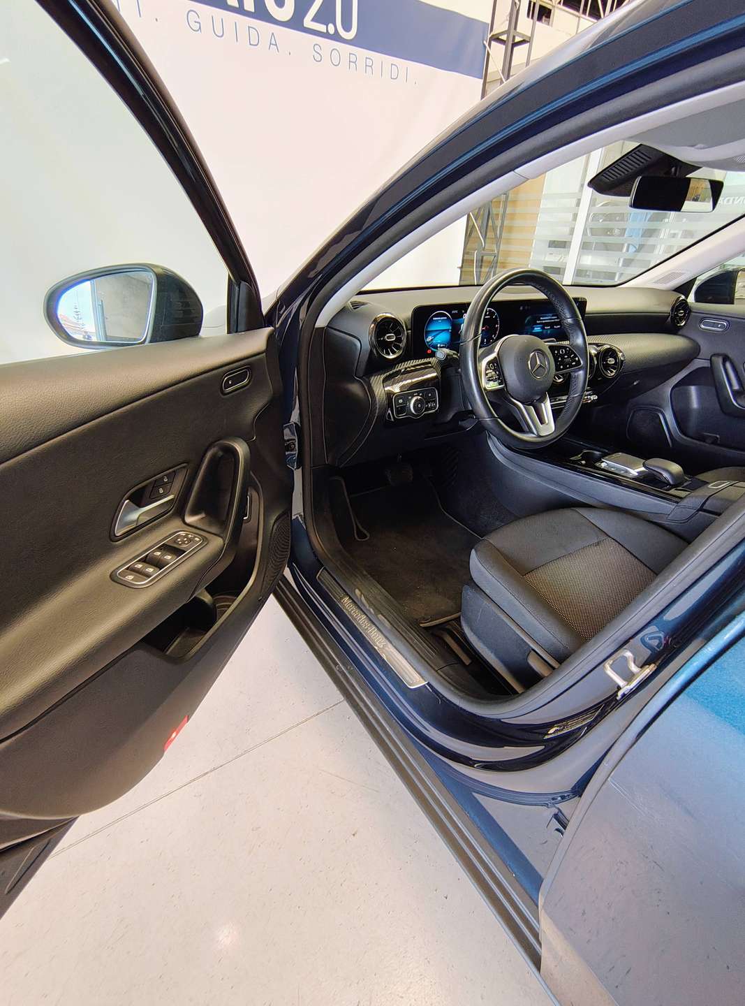 Mercedes-Benz A 180  Classe A – V177 2018 d Business auto