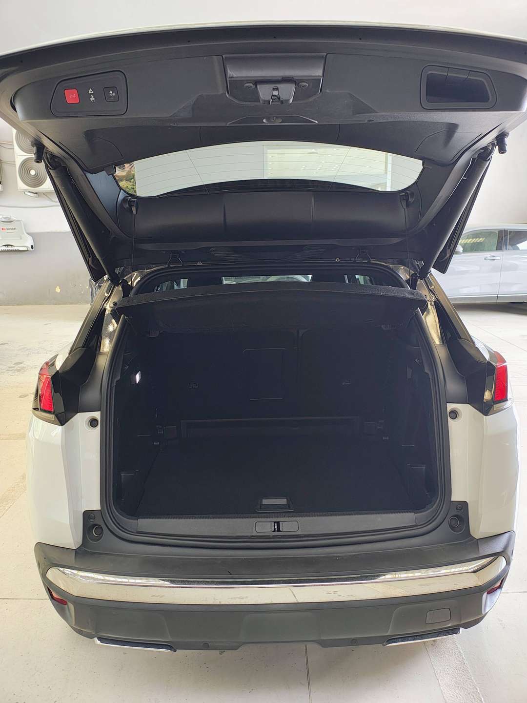 Peugeot 3008  3008 II 2016 2.0 bluehdi GT S TETTO