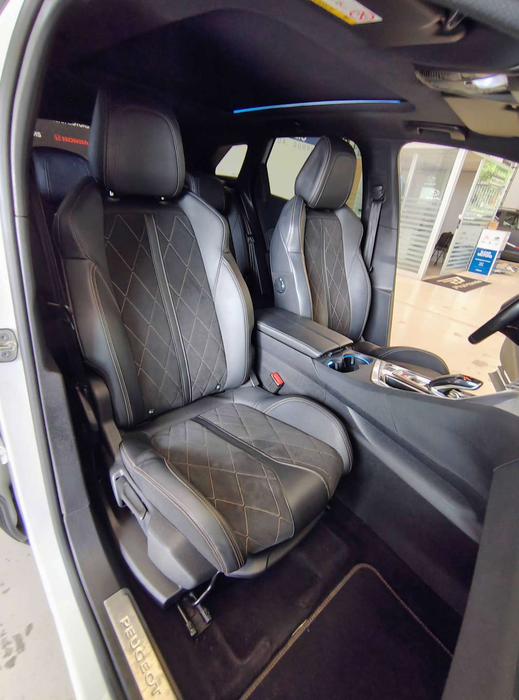 Peugeot 3008  3008 II 2016 2.0 bluehdi GT S TETTO