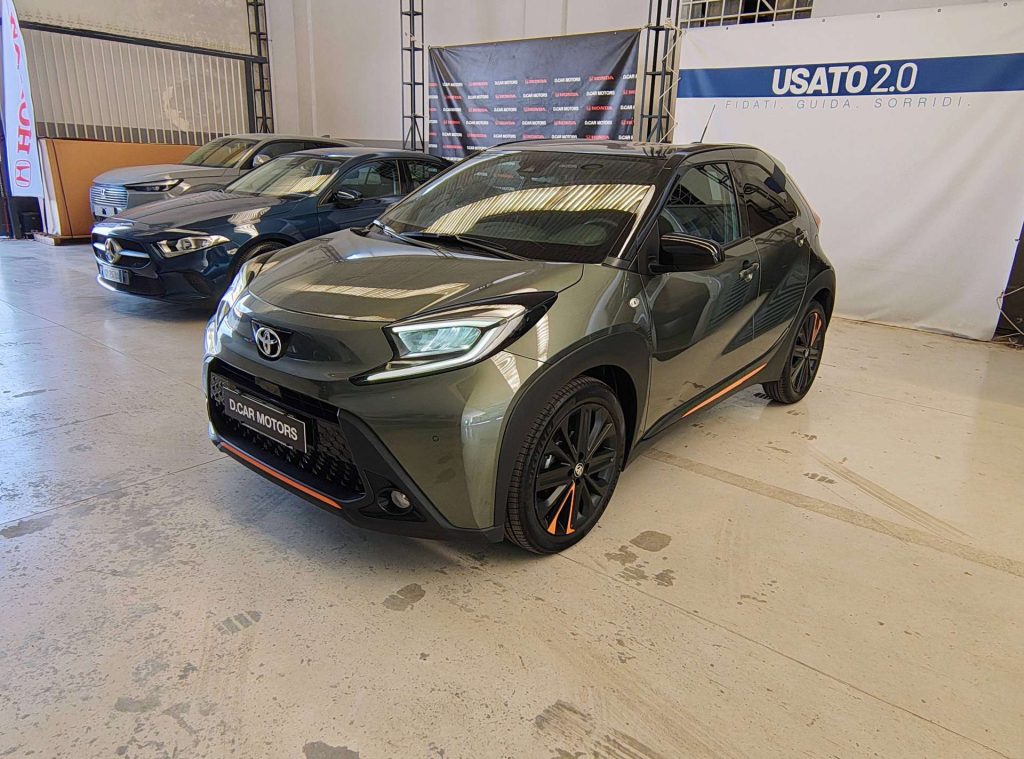 Toyota Aygo  Aygo X X 1.0 Limited 72cv Cerchi 18