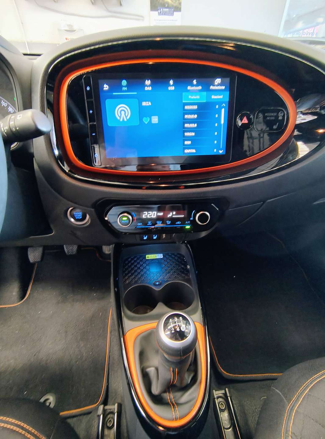 Toyota Aygo  Aygo X X 1.0 Limited 72cv Cerchi 18