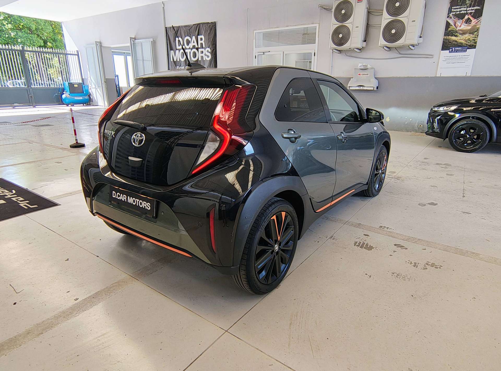 Toyota Aygo  Aygo X X 1.0 Limited 72cv Cerchi 18