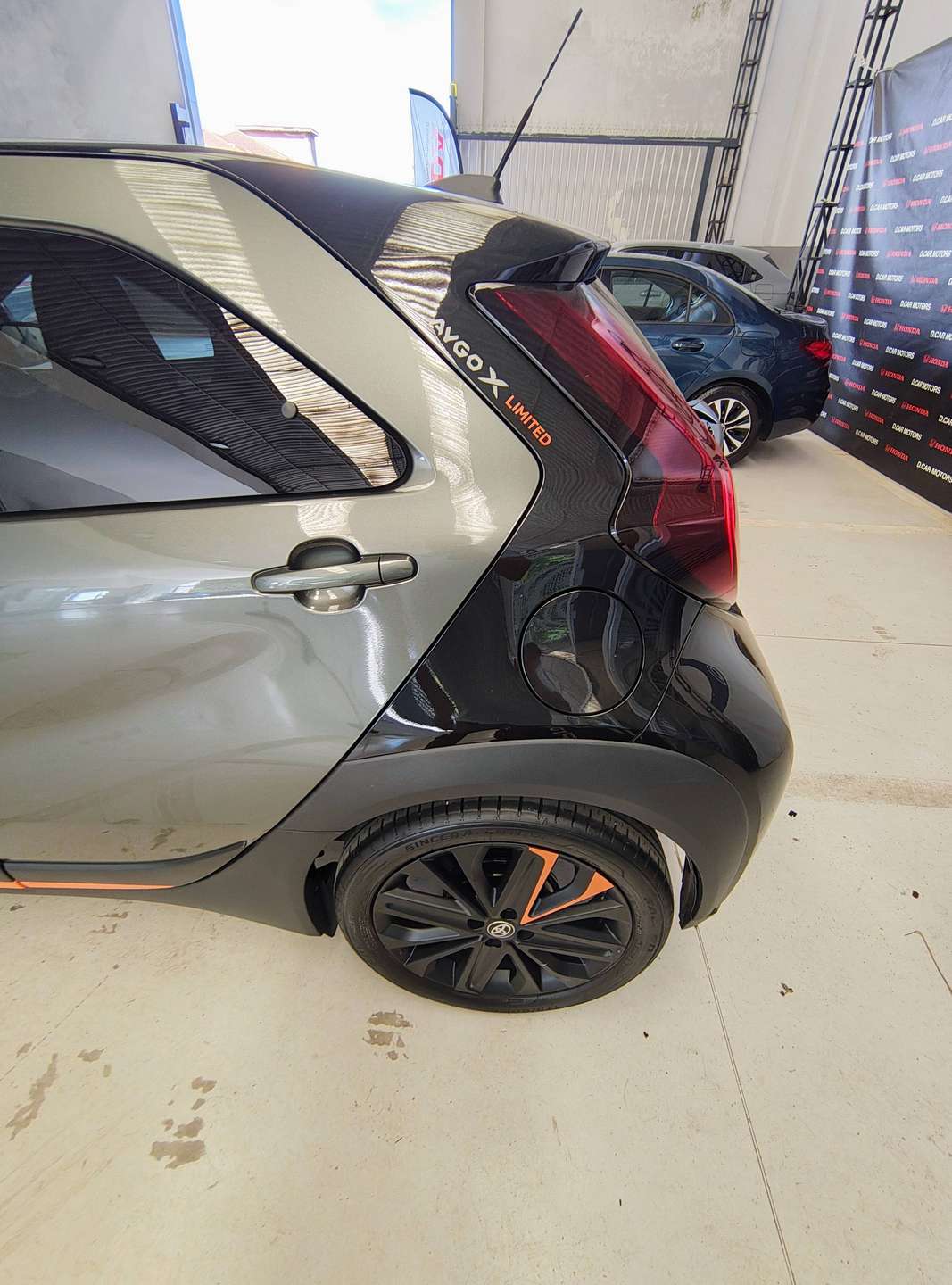 Toyota Aygo  Aygo X X 1.0 Limited 72cv Cerchi 18