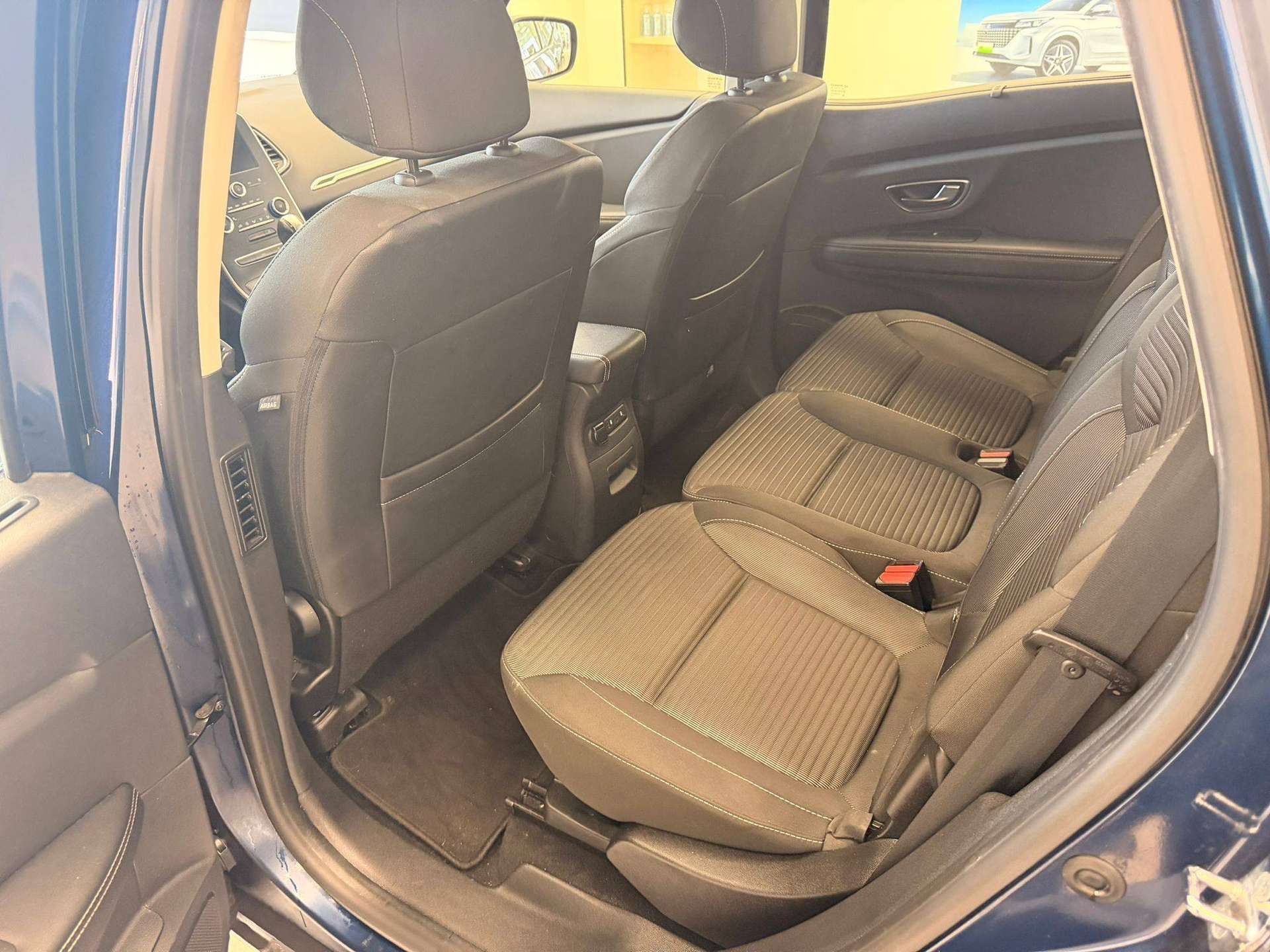 Renault Scenic  Scenic IV 2017 1.7 blue dci Business 120cv edc