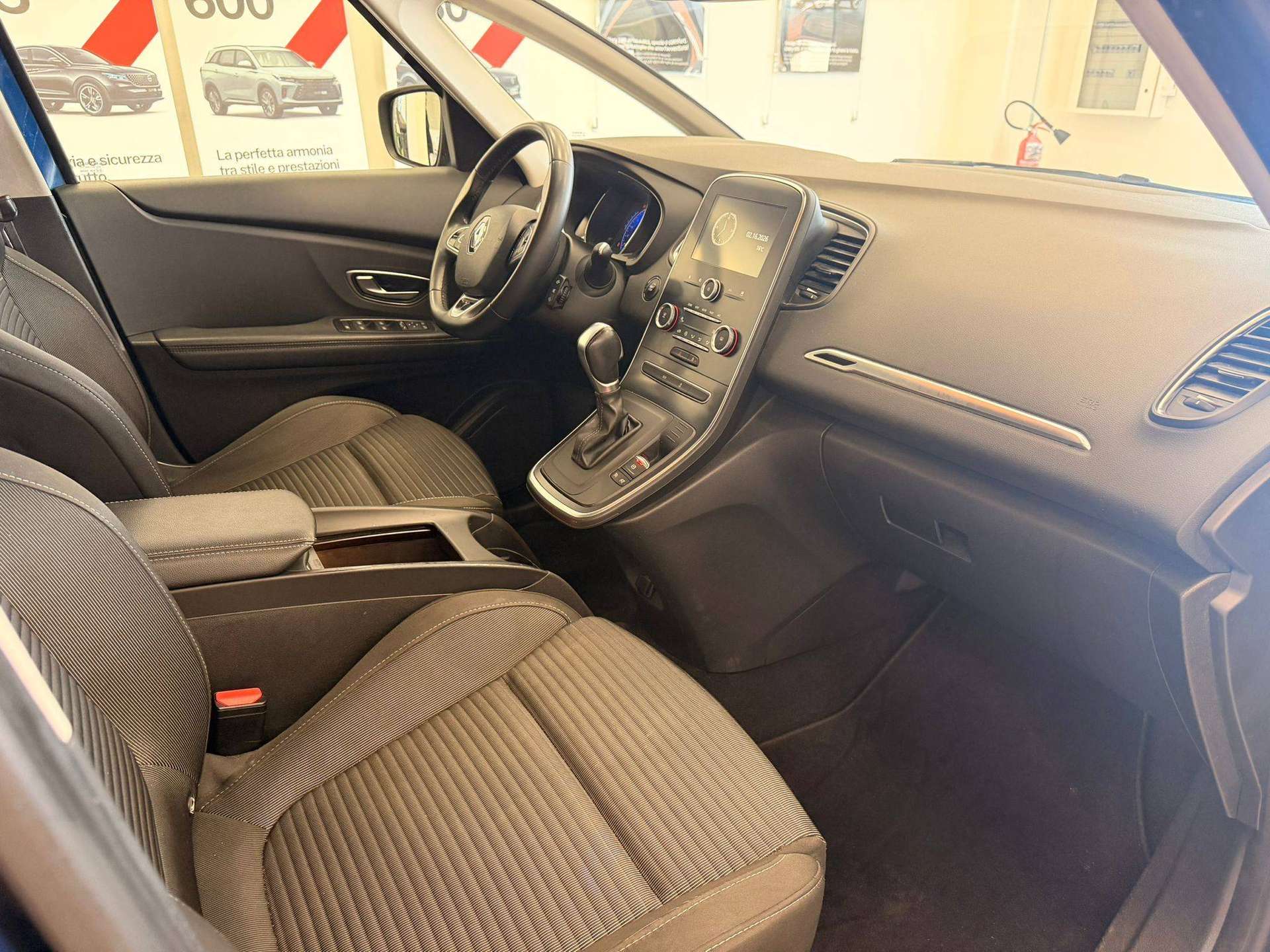 Renault Scenic  Scenic IV 2017 1.7 blue dci Business 120cv edc